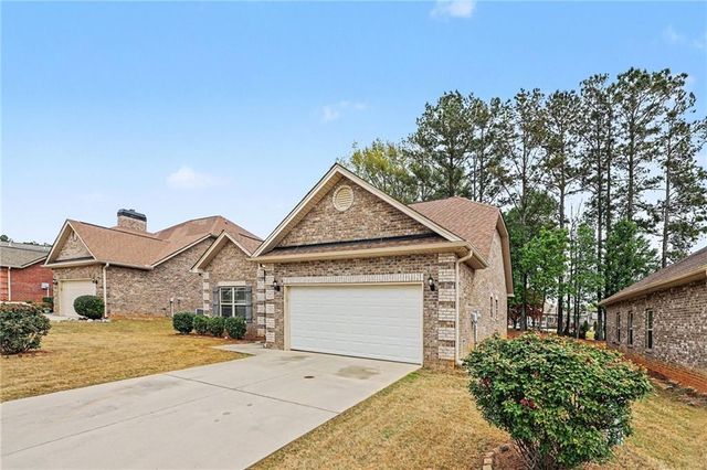 8528 Spivey Village Trail, Jonesboro, GA 30236