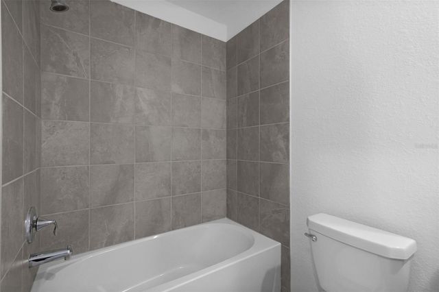 19116 SCALLOP LOOP 207, Lakewood Ranch, FL 34211