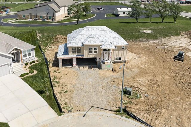 15580 Sheridan Court, Basehor, KS 66007