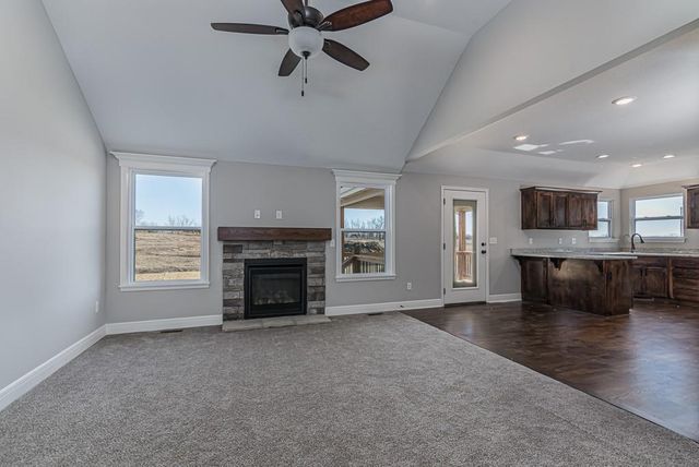 15580 Sheridan Court, Basehor, KS 66007