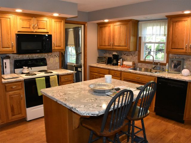 431 MARTHA Drive, Meadville, PA 16335