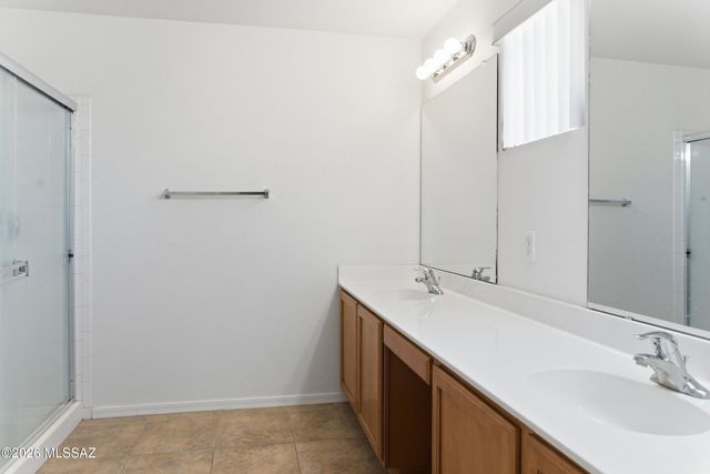 62 E Camino Limon Verde, Sahuarita, AZ 85629