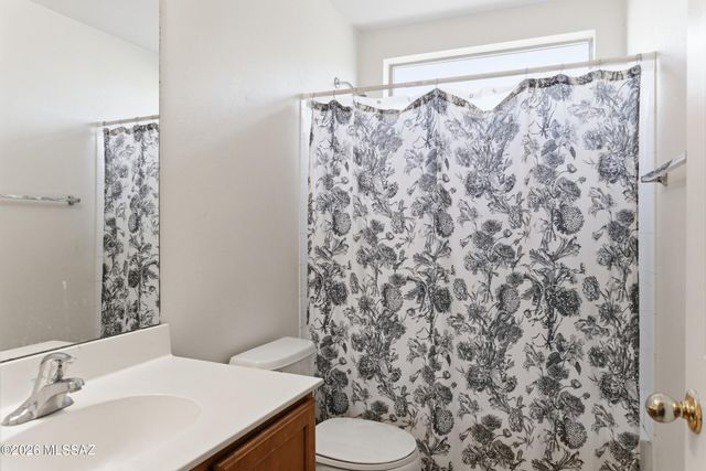 62 E Camino Limon Verde, Sahuarita, AZ 85629