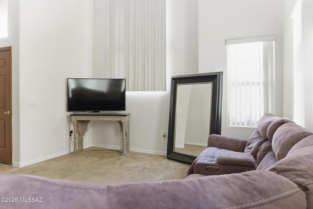 62 E Camino Limon Verde, Sahuarita, AZ 85629