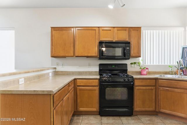 62 E Camino Limon Verde, Sahuarita, AZ 85629