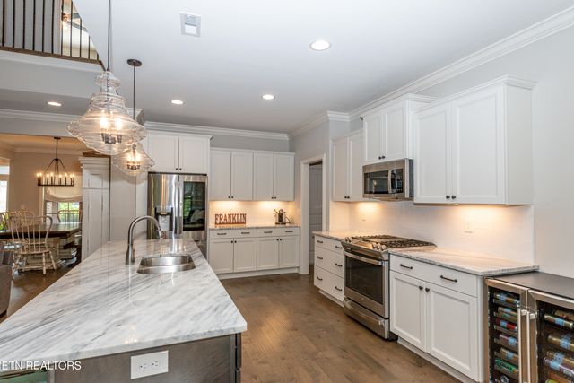 1001 Westland Creek Blvd, Knoxville, TN 37923