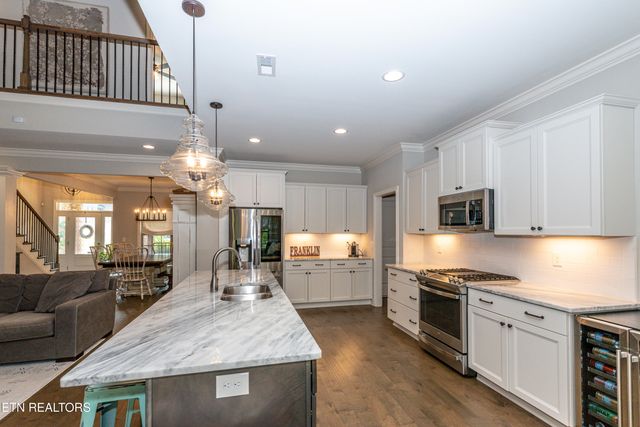 1001 Westland Creek Blvd, Knoxville, TN 37923