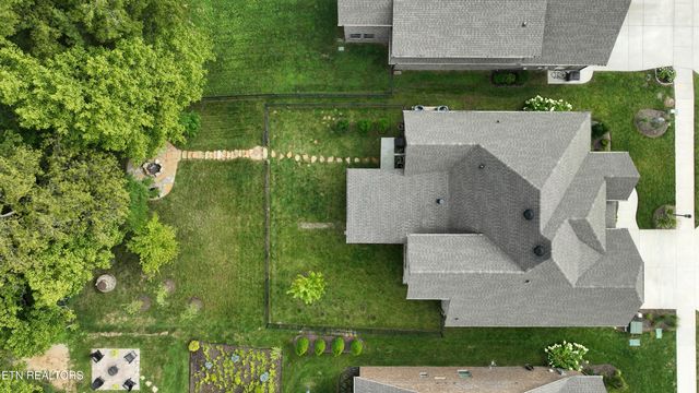 1001 Westland Creek Blvd, Knoxville, TN 37923