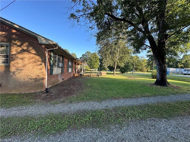 2204 Long Dairy Road, Graham, NC 27253