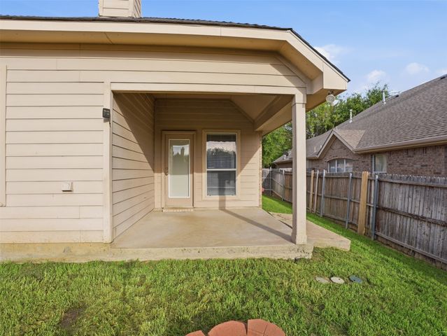 7932 Branch Hollow Trail, Fort Worth, TX 76123
