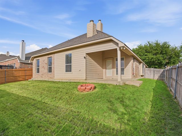 7932 Branch Hollow Trail, Fort Worth, TX 76123