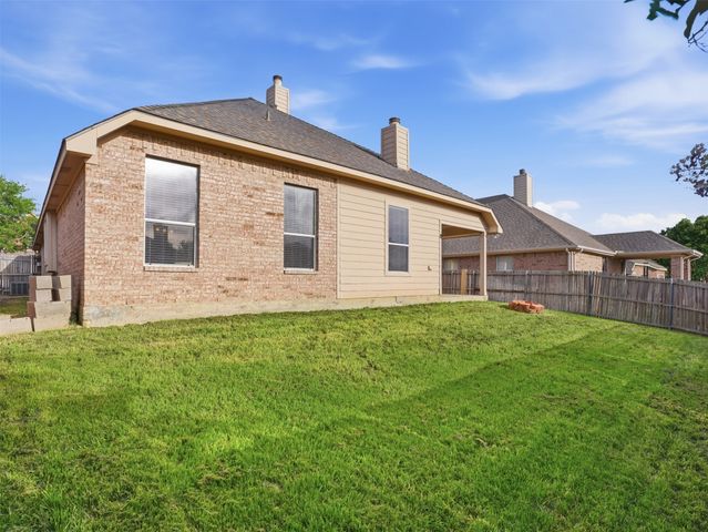 7932 Branch Hollow Trail, Fort Worth, TX 76123
