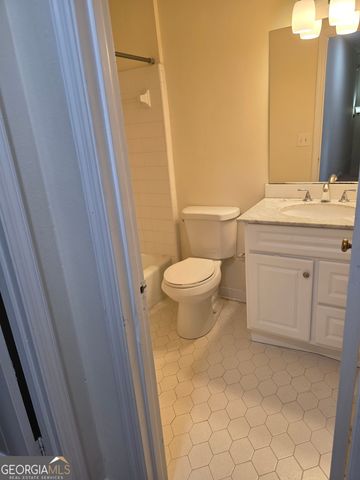 4500 Shannon Boulevard, Union City, GA 30291