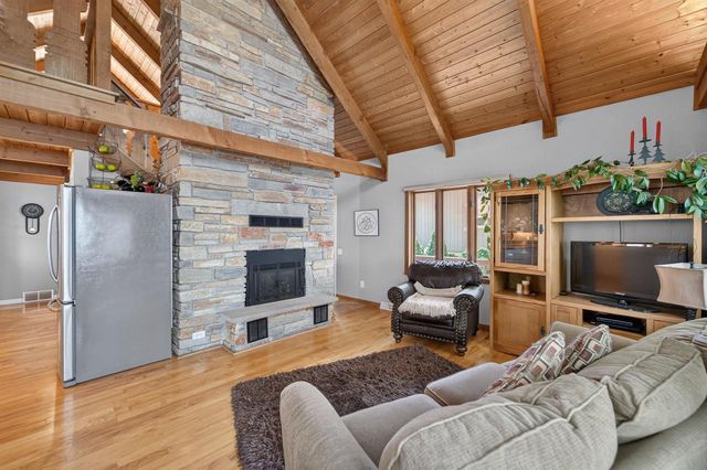 6126 Overlook Drive, Mcfarland, WI 53558