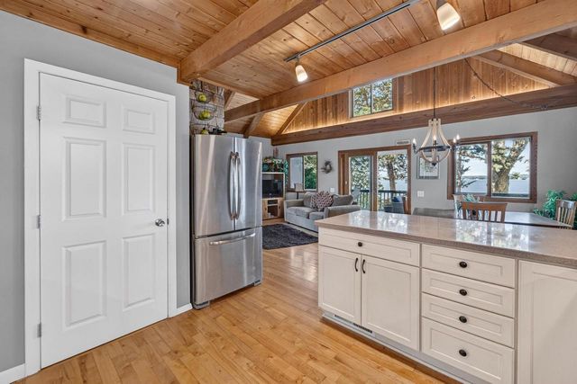 6126 Overlook Drive, Mcfarland, WI 53558