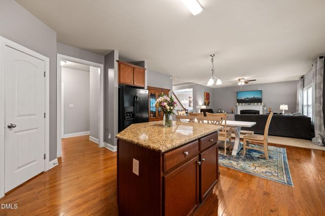 1550 Lake Louise Lane, Fuquay Varina, NC 27526
