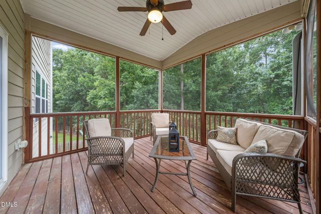 1550 Lake Louise Lane, Fuquay Varina, NC 27526