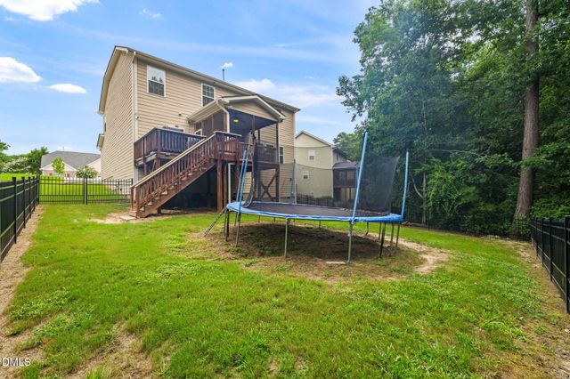 1550 Lake Louise Lane, Fuquay Varina, NC 27526