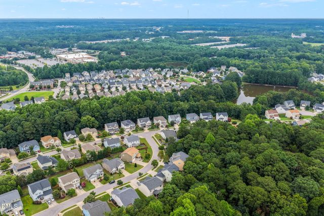 1550 Lake Louise Lane, Fuquay Varina, NC 27526
