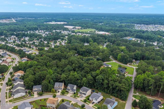 1550 Lake Louise Lane, Fuquay Varina, NC 27526
