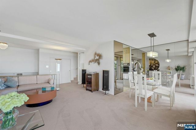 1 Horizon Road 632, Fort Lee, NJ 07024