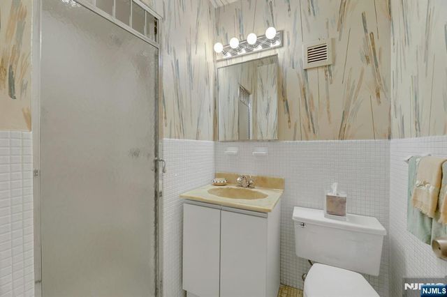 1 Horizon Road 632, Fort Lee, NJ 07024