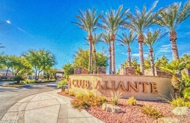 6524 Greenlet Avenue, North Las Vegas, NV 89084