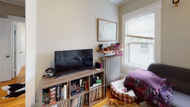 48 South Crescent Circuit 2, Boston, MA 02135