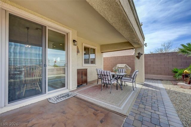 2700 Rue Montpellier Avenue, Henderson, NV 89044