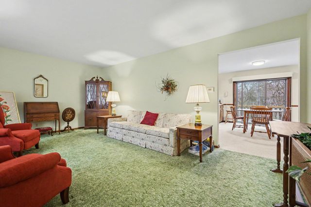 1958 Camille Drive Se, City Of Kentwood, MI 49546