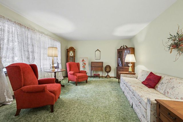 1958 Camille Drive Se, City Of Kentwood, MI 49546