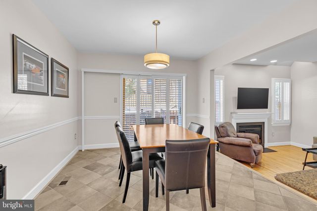 1465 HAMPTON HILL CIR, Mclean, VA 22101