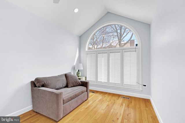 1465 HAMPTON HILL CIR, Mclean, VA 22101