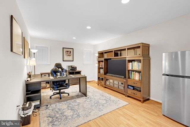 1465 HAMPTON HILL CIR, Mclean, VA 22101