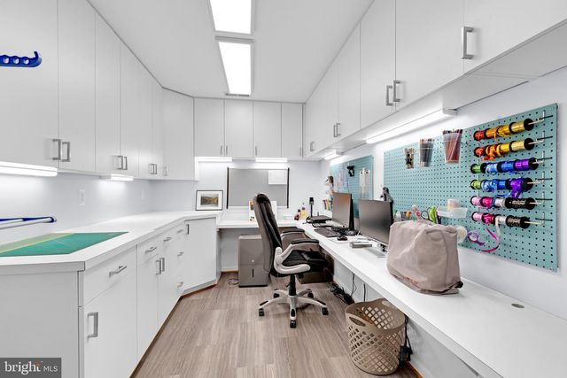 1465 HAMPTON HILL CIR, Mclean, VA 22101