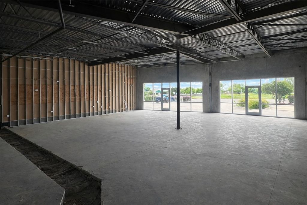 2821 Airline Road B, Corpus Christi, TX 78414 — photo 3
