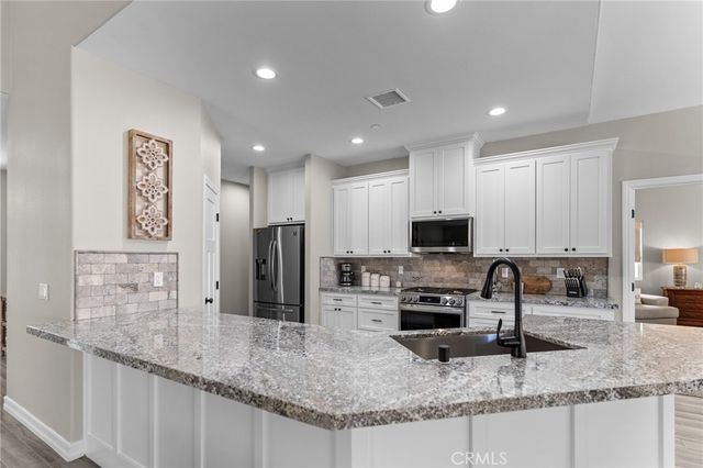 17840 San Gabriel, Victorville, CA 92395