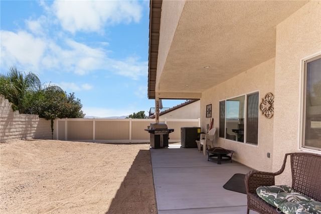 17840 San Gabriel, Victorville, CA 92395