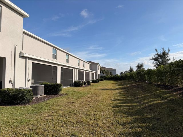 17534 CRESCENT MOON LOOP, Bradenton, FL 34211
