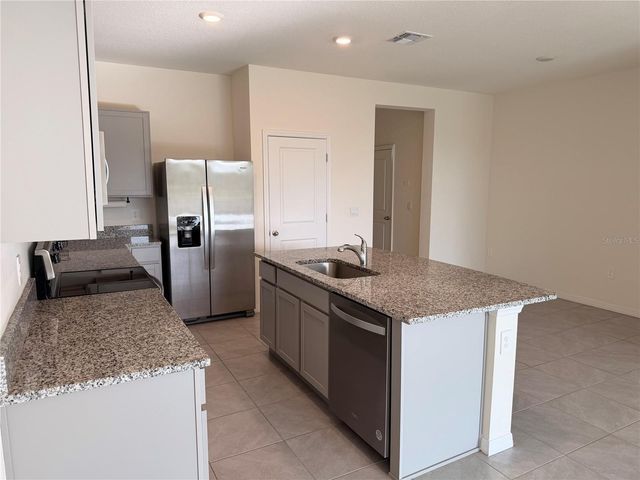 17534 CRESCENT MOON LOOP, Bradenton, FL 34211