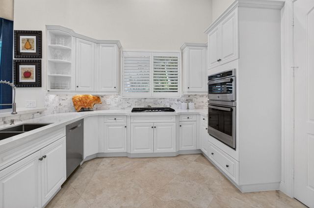 7011 ISLEGROVE Place, Boca Raton, FL 33433