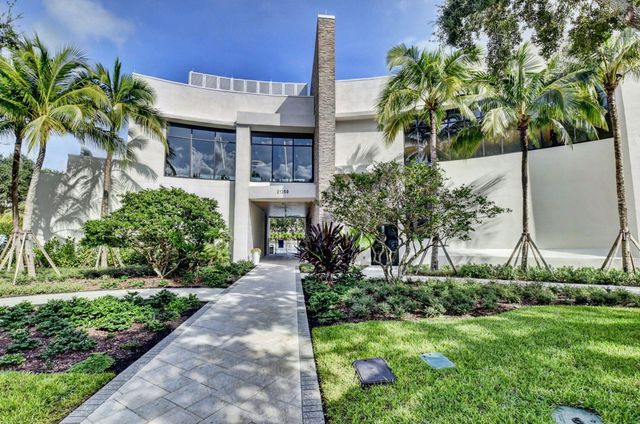 7011 ISLEGROVE Place, Boca Raton, FL 33433