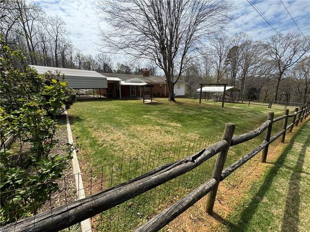 3000 Tesh Road, Germanton, NC 27019