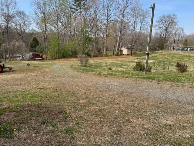3000 Tesh Road, Germanton, NC 27019