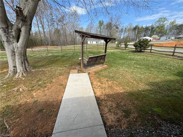 3000 Tesh Road, Germanton, NC 27019