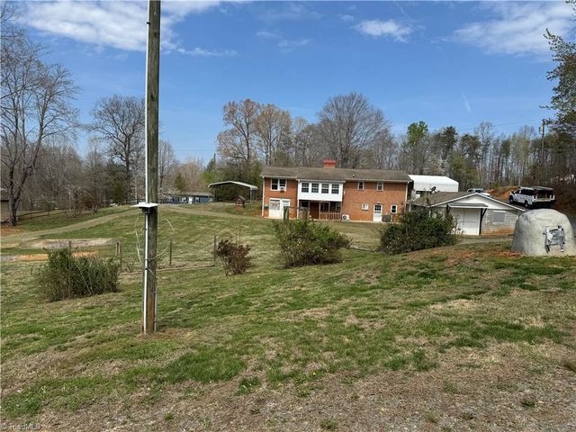 3000 Tesh Road, Germanton, NC 27019