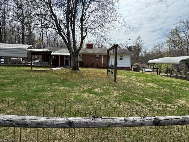 3000 Tesh Road, Germanton, NC 27019