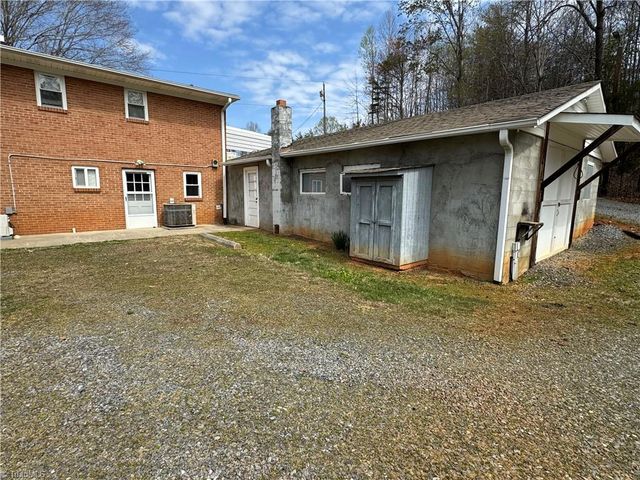 3000 Tesh Road, Germanton, NC 27019