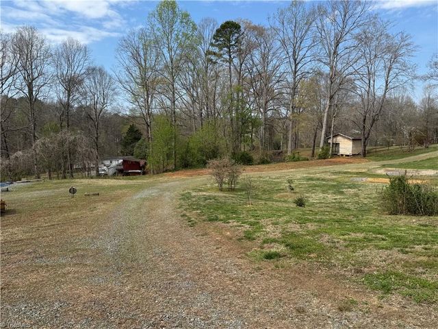 3000 Tesh Road, Germanton, NC 27019