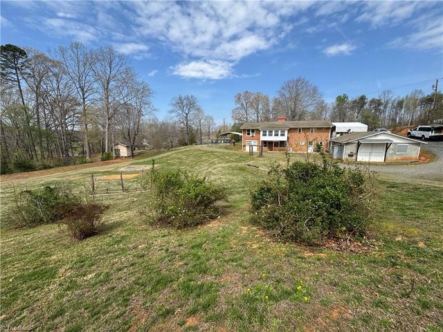 3000 Tesh Road, Germanton, NC 27019
